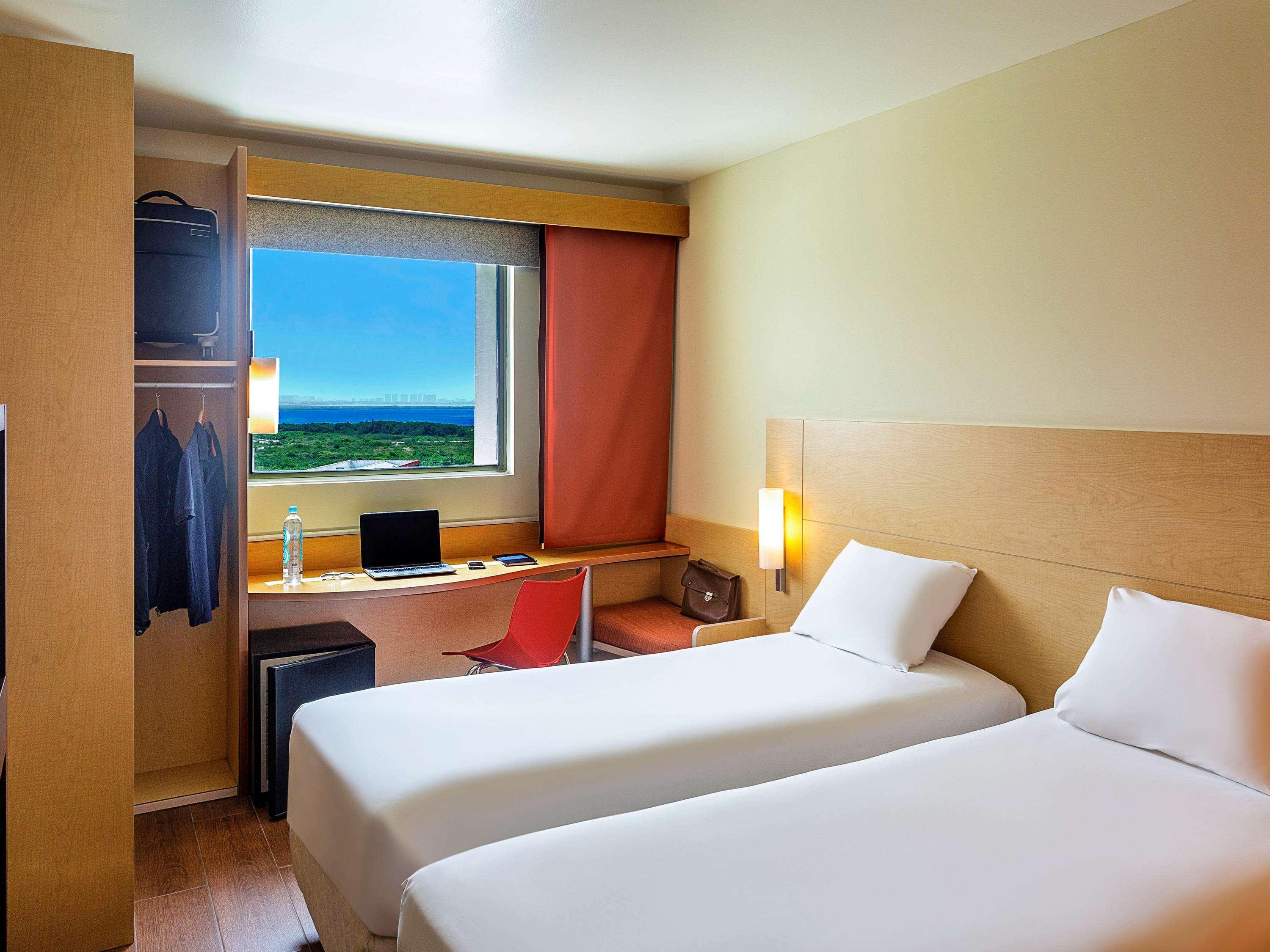 Ibis Cancun Centro Eksteriør bilde
